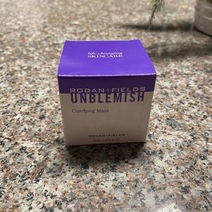 Rodan+Fields clarifying Mask